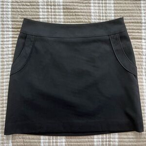 Black short skirt, with functional pockets